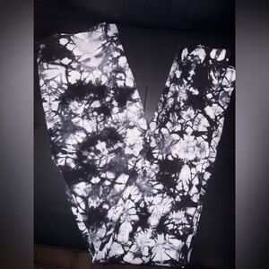 Xhilaration Black & White Tie-Dye Leggings